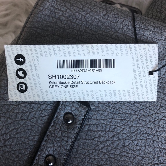 Buckle backpack - Picture 3 of 3